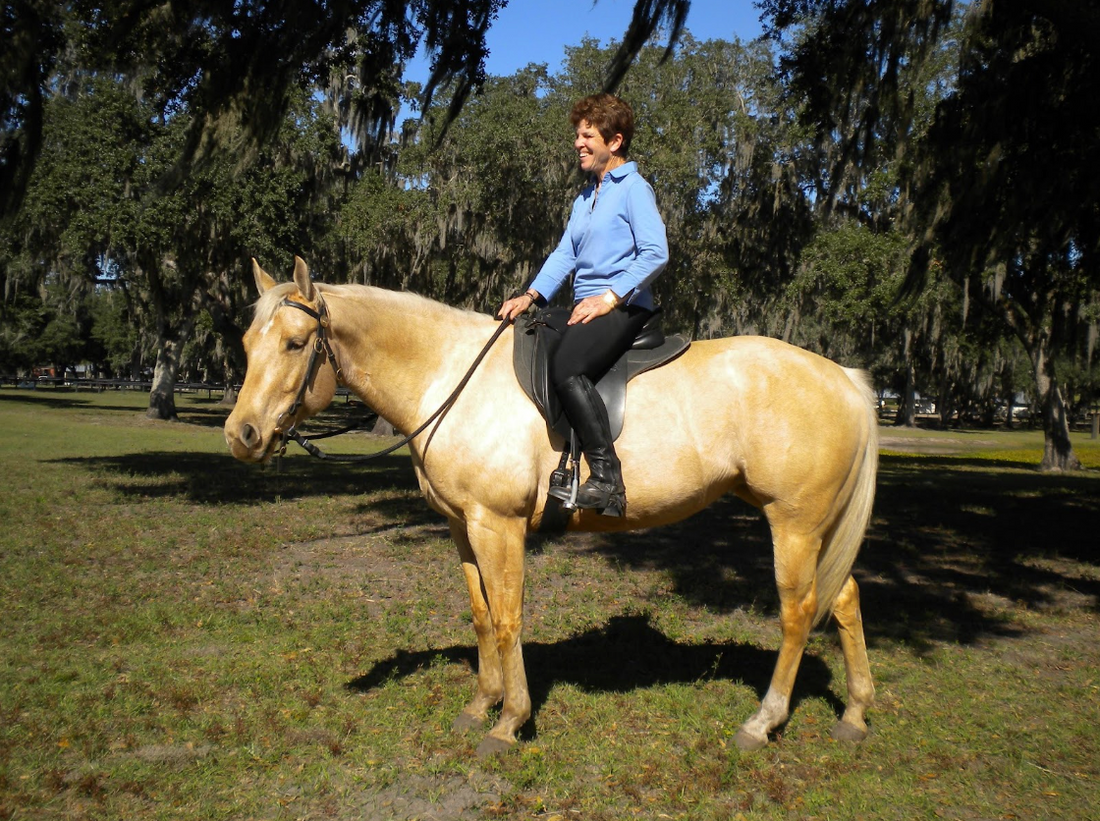 Dr. Jean Lewis with her Quarter Horse mare, Coconut, benefiting from Haygain Steame